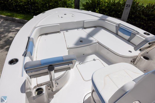 New 2024 Robalo for sale